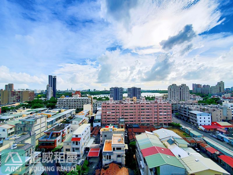 長庚澄清湖畔夏都高樓面湖景觀精品SPA小豪宅