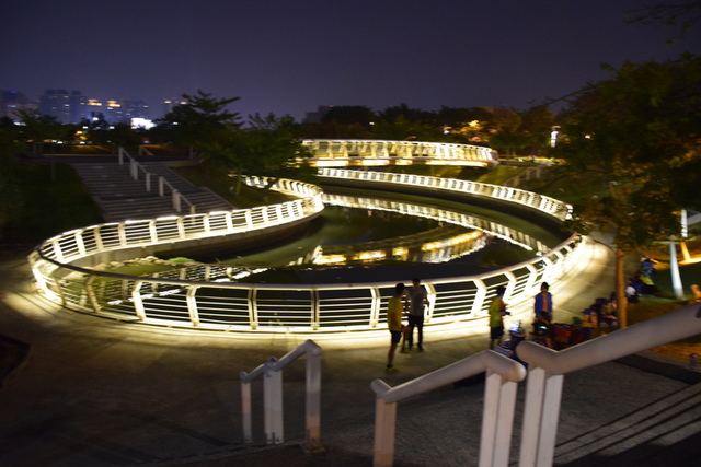 中央公園民生香榭景觀2+1房平車