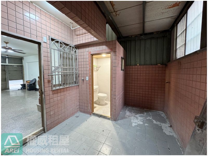 大中二路店住兩用｜高曝光度絕佳精華地段