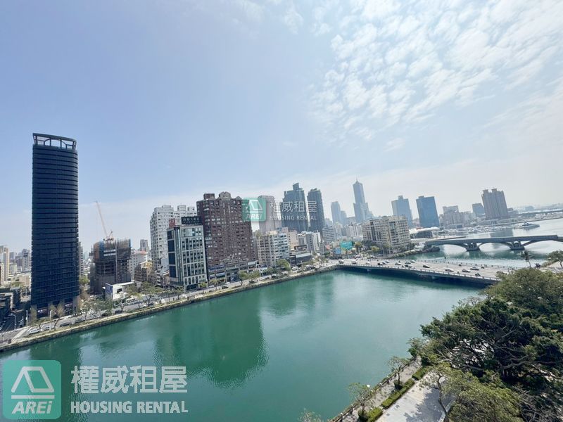 輕軌愛河辦公室高樓景觀河畔可住工作室